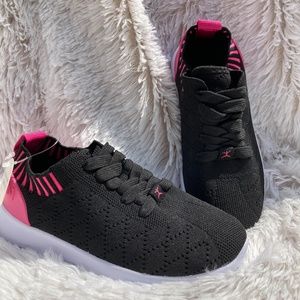 NWT Girls Danskin Success G Shoes Size 1